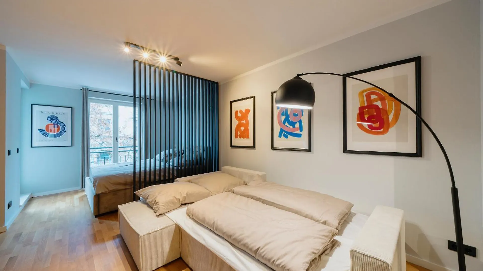 Appartamento Luxurious 105M2 Penthouse In Prime Location 4 Bedroms & Balcony Berlino 0*,  Germania