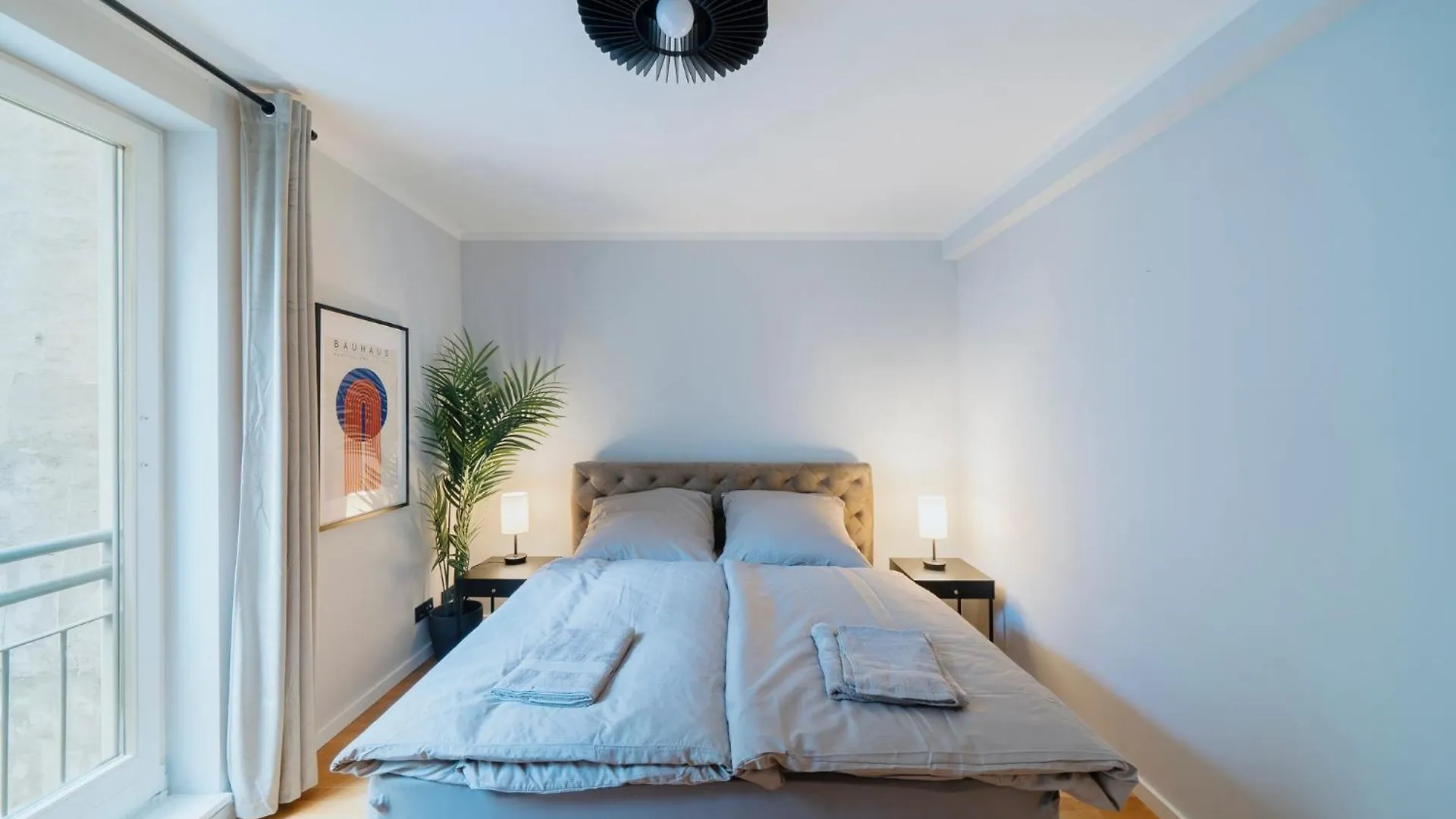 Appartamento Luxurious 105M2 Penthouse In Prime Location 4 Bedroms & Balcony Berlino